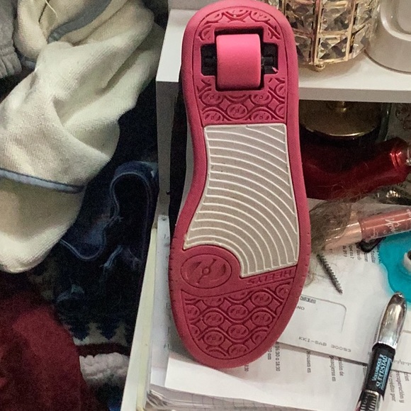 Healy’s - Picture 2 of 2